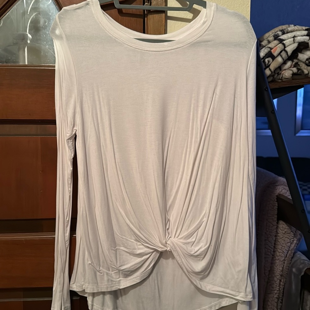 X supply long sleeve twisted shirt